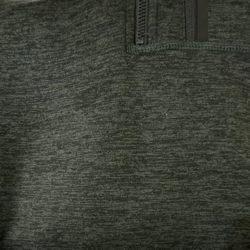 The North Face Men's LG Gray Fleece 1/4 Zip Mock Neck Pullover Sweatshirt